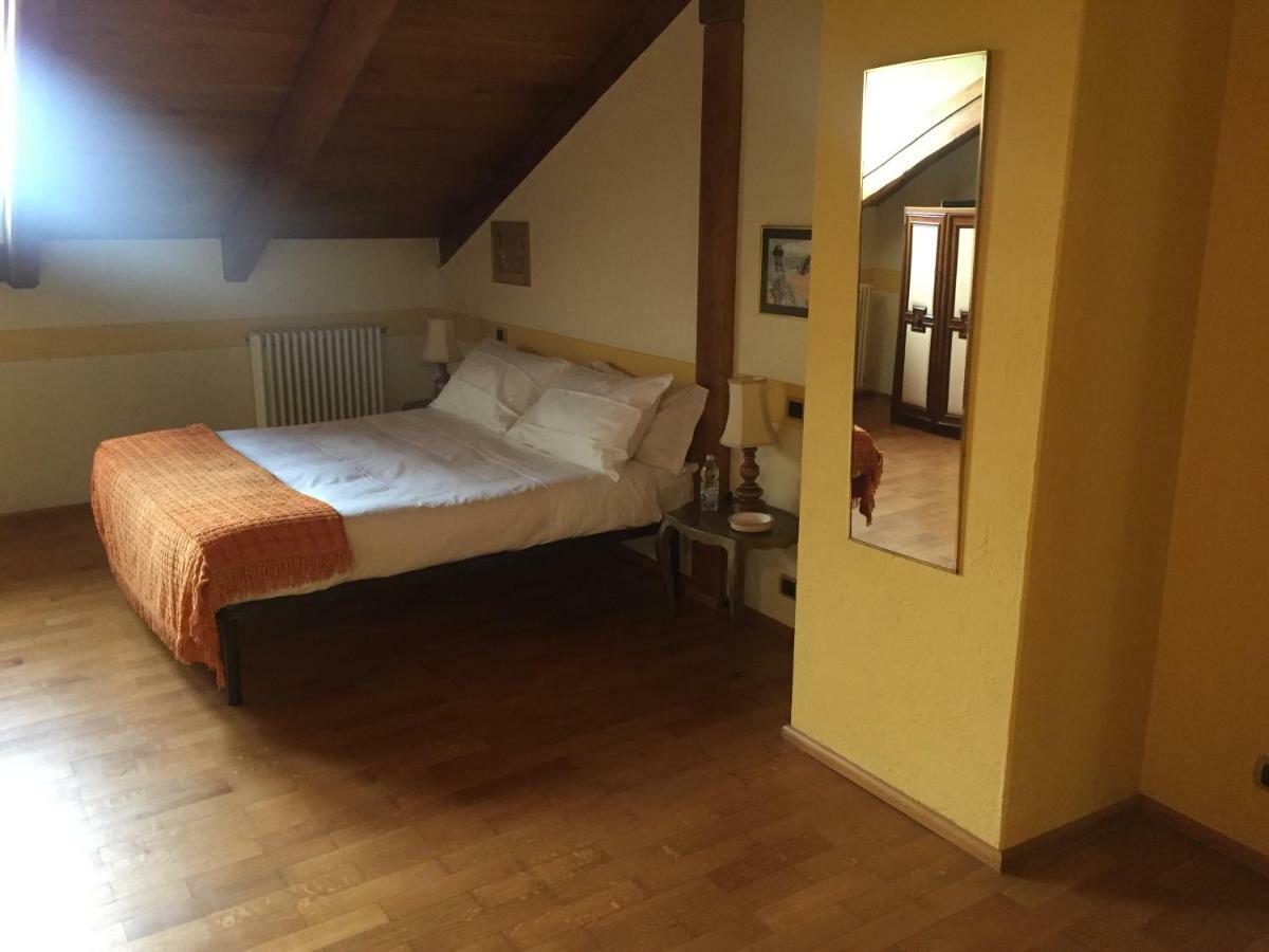 Villa Bonelli Bed & Fest Savigliano Kültér fotó