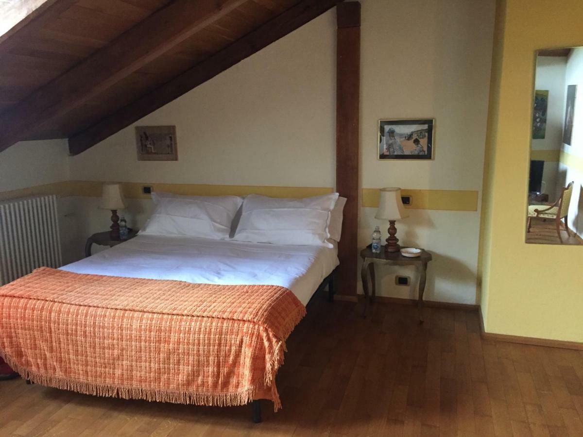 Villa Bonelli Bed & Fest Savigliano Kültér fotó