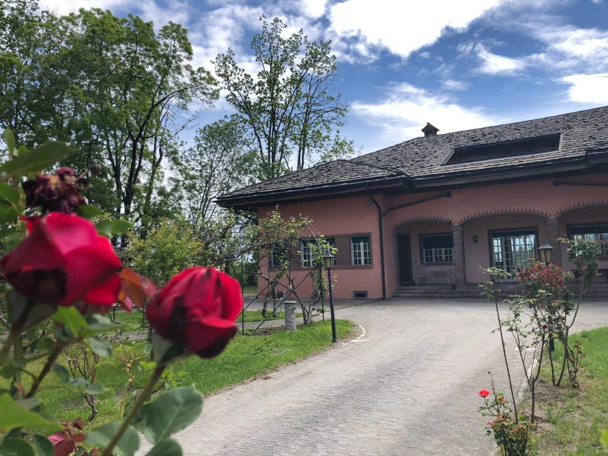 Villa Bonelli Bed & Fest Savigliano Kültér fotó